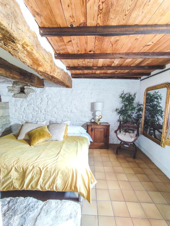 Bed and Breakfast Domaine de la Santonne Apt Esterno foto